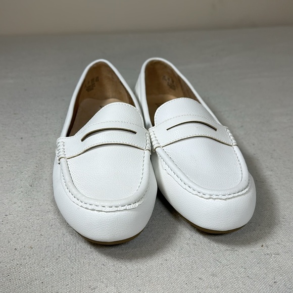 NWOB LifeStride Women's Riviera Loafer, Bright White Faux Leather, Size 9.5 Wide - Picture 6 of 13